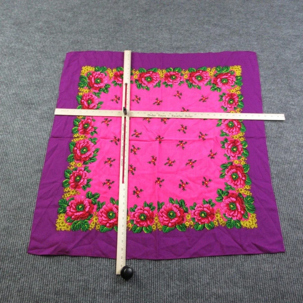Ukrainian-Style Floral Babushka Scarf Womens One Size Pink Wool Square 32.5x34*